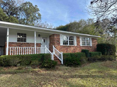 Photo of 1406 Devils Dip, Tallahassee, FL 32308 (MLS # 394847)