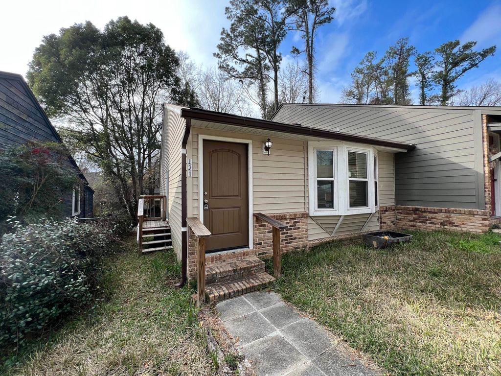 Photo of 121 Boardwalk Street, Tallahassee, FL 32301 (MLS # 398245)