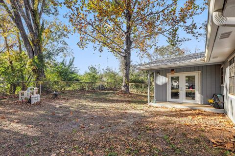 Tiny photo for 2005 Lohman Court, Tallahassee, FL 32311 (MLS # 394162)