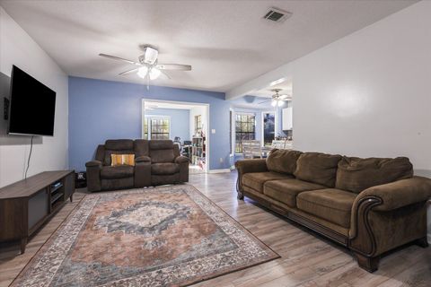 Tiny photo for 2005 Lohman Court, Tallahassee, FL 32311 (MLS # 394162)