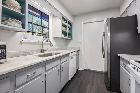 Tiny photo for 2005 Lohman Court, Tallahassee, FL 32311 (MLS # 394162)