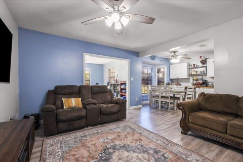 Tiny photo for 2005 Lohman Court, Tallahassee, FL 32311 (MLS # 394162)