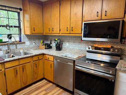 Tiny photo for 1956 Rain Valley Court, Tallahassee, FL 32308 (MLS # 397456)