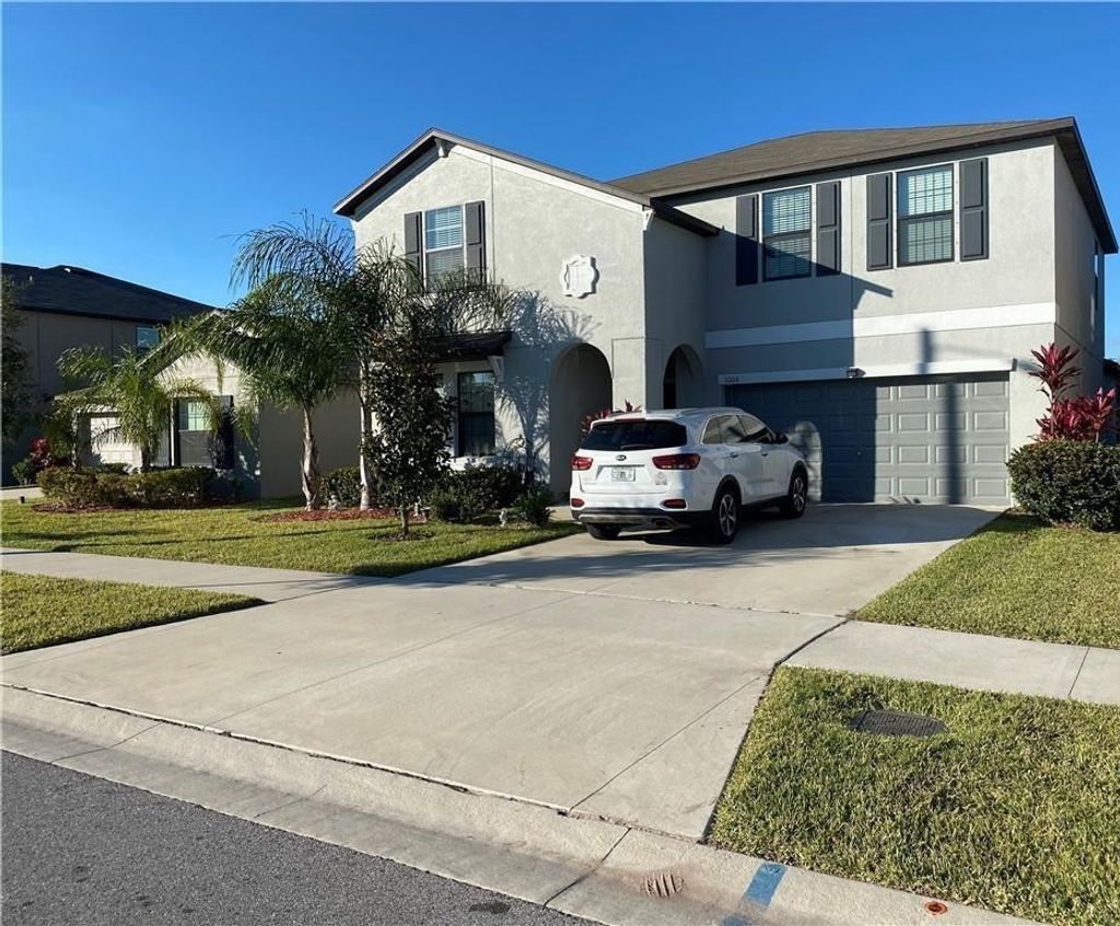 Photo of 10014 Carloway Hills Drive, Other Florida, FL 33598 (MLS # 393802)