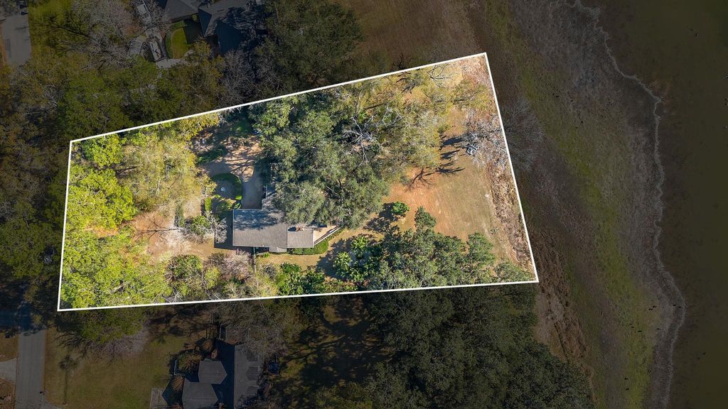 Photo of 3175 Ferns Glen Drive, Tallahassee, FL 32309 (MLS # 400161)