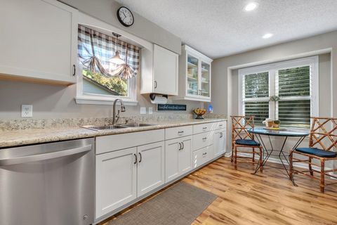 Tiny photo for 1253 Sedgefield Road, Tallahassee, FL 32317 (MLS # 391574)