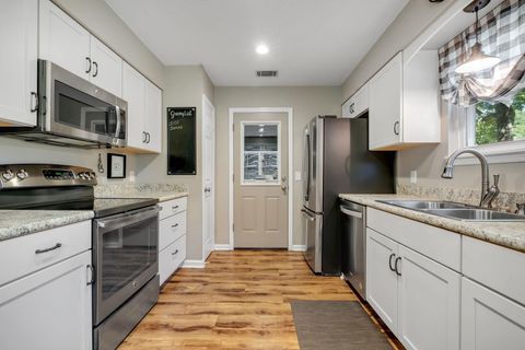 Tiny photo for 1253 Sedgefield Road, Tallahassee, FL 32317 (MLS # 391574)