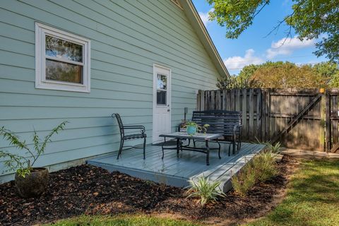 Tiny photo for 1253 Sedgefield Road, Tallahassee, FL 32317 (MLS # 391574)