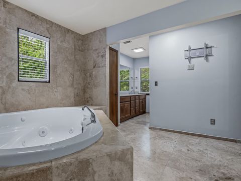 Tiny photo for 417 Castleton Circle, Tallahassee, FL 32312 (MLS # 400405)