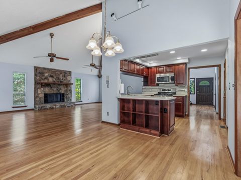 Tiny photo for 417 Castleton Circle, Tallahassee, FL 32312 (MLS # 400405)