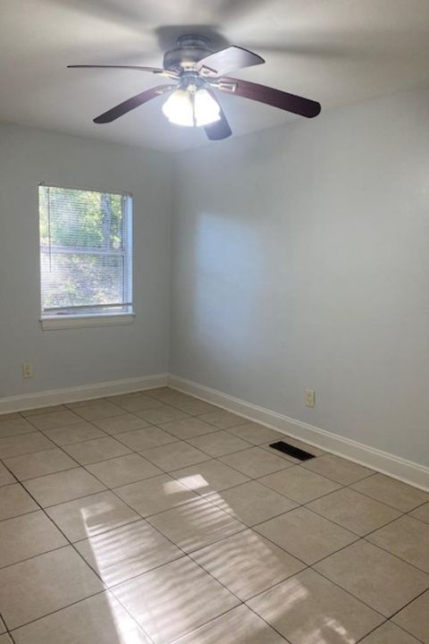 Tiny photo for 1315 California Street, Tallahassee, FL 32304 (MLS # 398192)