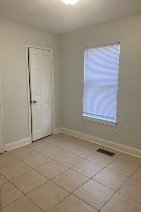 Tiny photo for 1315 California Street, Tallahassee, FL 32304 (MLS # 398192)