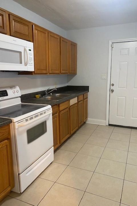 Tiny photo for 1315 California Street, Tallahassee, FL 32304 (MLS # 398192)