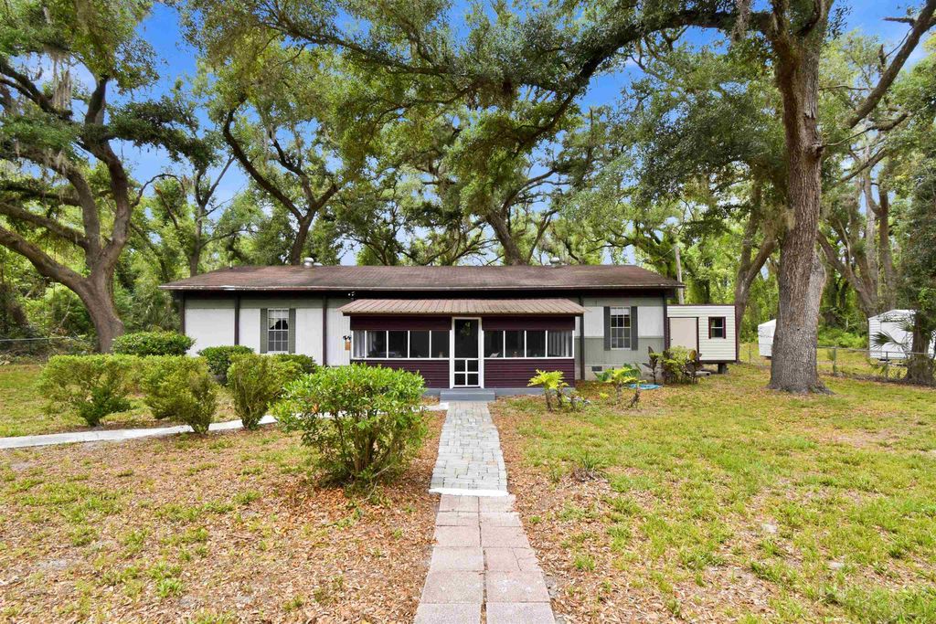 Photo of 509 Westside Ave AVE, Perry, FL 32347 (MLS # 399839)