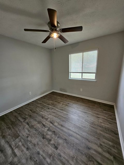 Tiny photo for 3235 Springdale Drive, Tallahassee, FL 32312 (MLS # 391811)