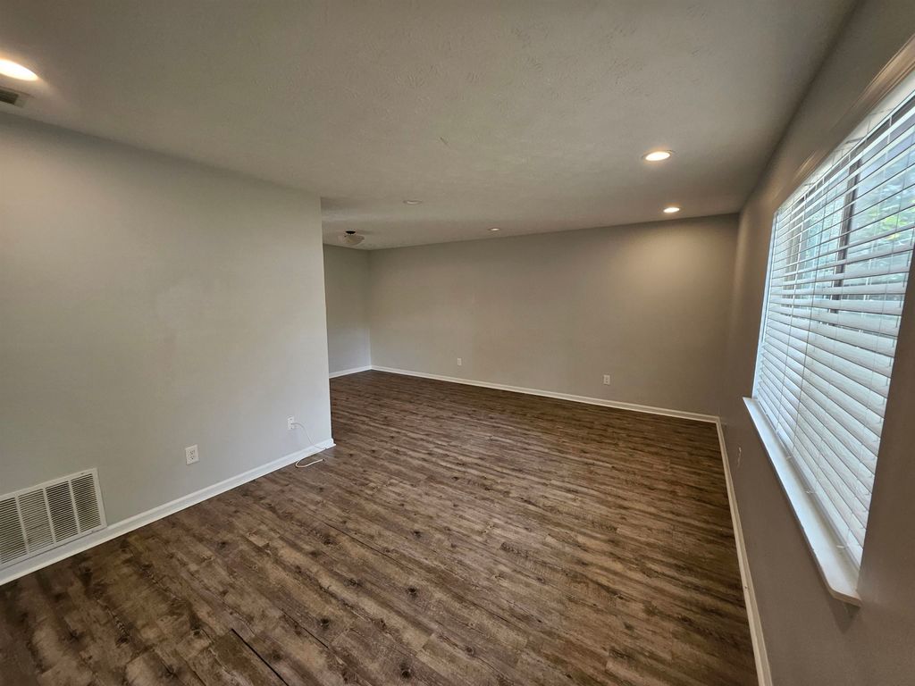 Photo of 3235 Springdale Drive, Tallahassee, FL 32312 (MLS # 391811)