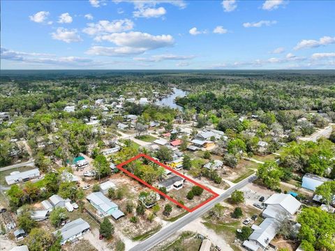 A home in Steinhatchee