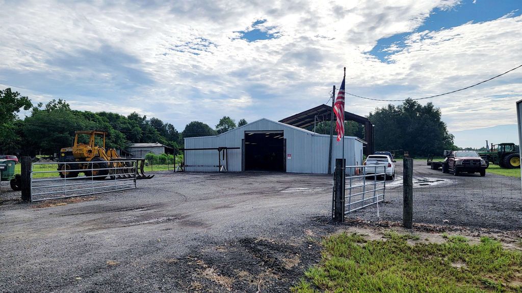 Photo of 26208 CR 49, Other Florida, FL 32071 (MLS # 375417)