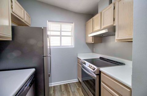 Tiny photo for 425 HIGH POINT Lane, Tallahassee, FL 32301 (MLS # 399414)