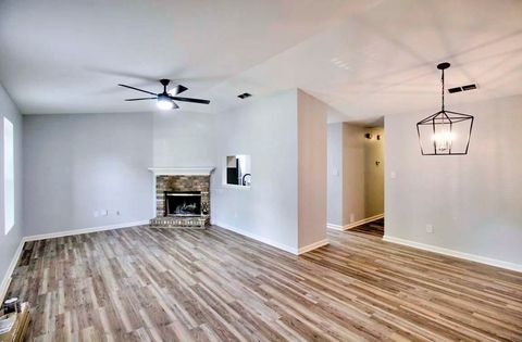 Tiny photo for 425 HIGH POINT Lane, Tallahassee, FL 32301 (MLS # 399414)