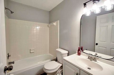 Tiny photo for 425 HIGH POINT Lane, Tallahassee, FL 32301 (MLS # 399414)