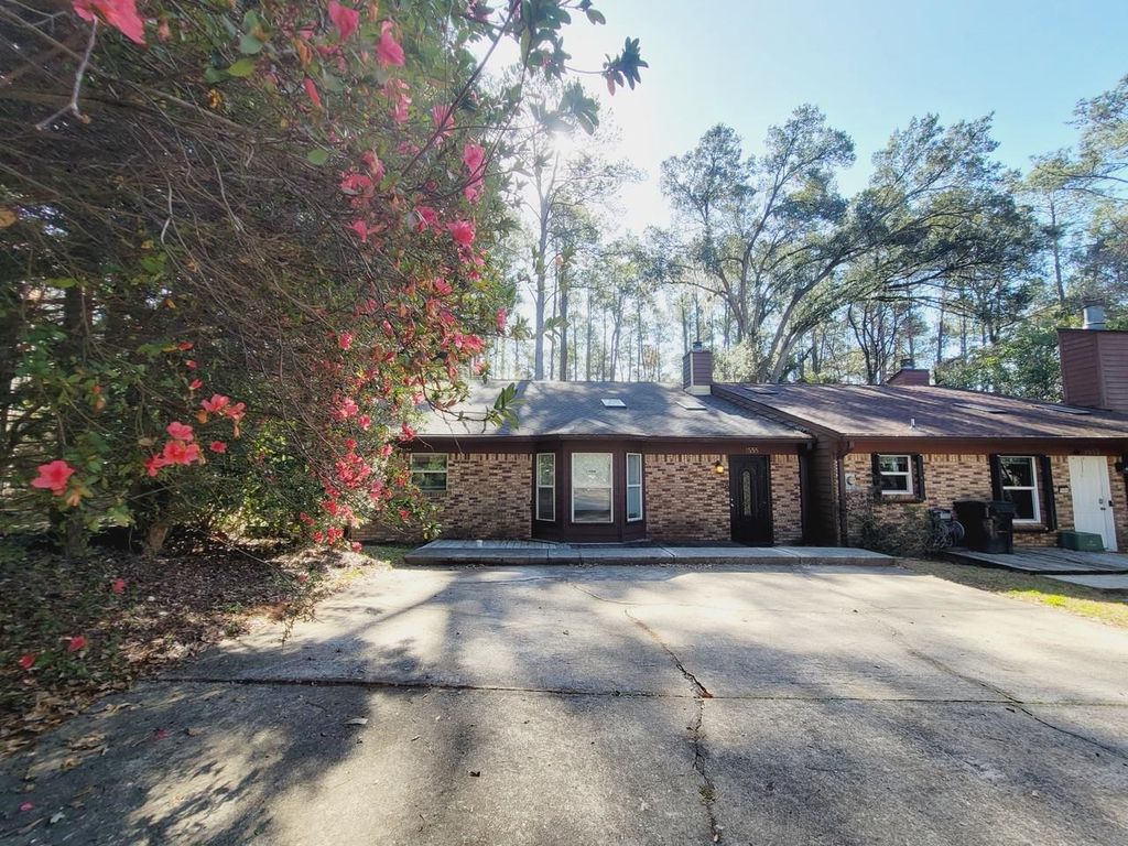 Photo of 1555 San Luis Road, Tallahassee, FL 32304 (MLS # 396260)