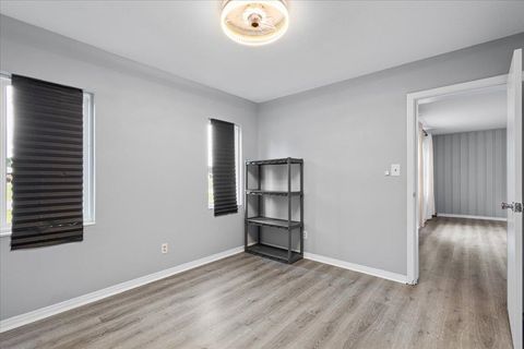 Tiny photo for 1012 S Orange Street, Perry, FL 32348 (MLS # 397831)