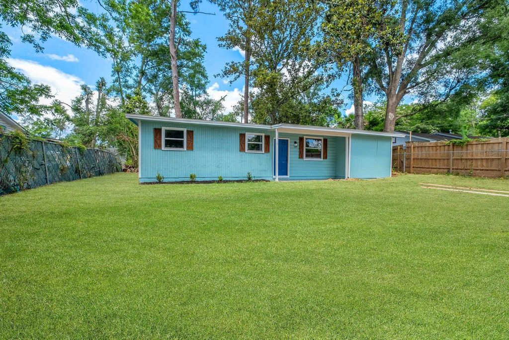 Photo of 1710 Eisenhower Street, Tallahassee, FL 32310 (MLS # 393822)