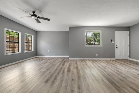 Tiny photo for 1710 Eisenhower Street, Tallahassee, FL 32310 (MLS # 393822)