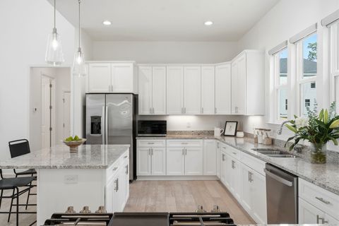 Tiny photo for 4696 GRETA BOULOS Street, Tallahassee, FL 32309 (MLS # 401334)