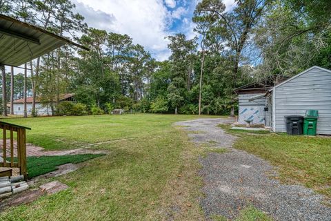 Tiny photo for 1994 Hickory Lane, Tallahassee, FL 32305 (MLS # 389812)
