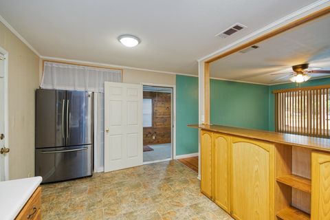 Tiny photo for 1994 Hickory Lane, Tallahassee, FL 32305 (MLS # 389812)