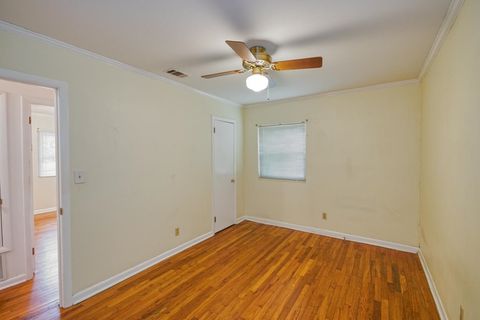 Tiny photo for 1994 Hickory Lane, Tallahassee, FL 32305 (MLS # 389812)