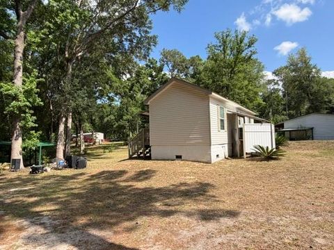 Tiny photo for 1045 Back Forest Lane, Tallahassee, FL 32305 (MLS # 399250)