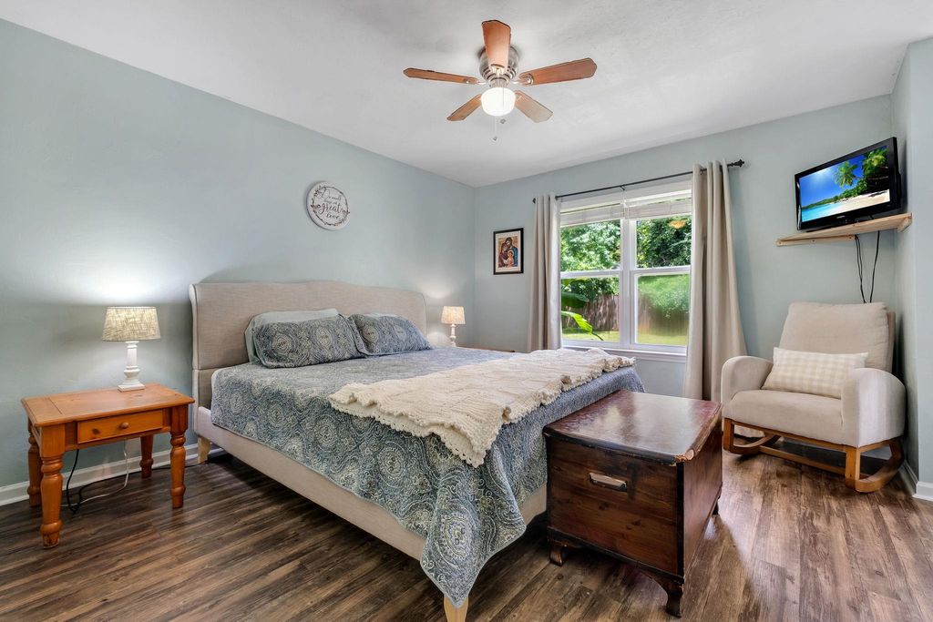 Photo of 8251 Chickasaw Trail, Tallahassee, FL 32312 (MLS # 389488)