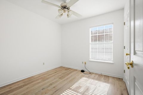Tiny photo for 2788 Oak Park CT, Tallahassee, FL 32308 (MLS # 402616)