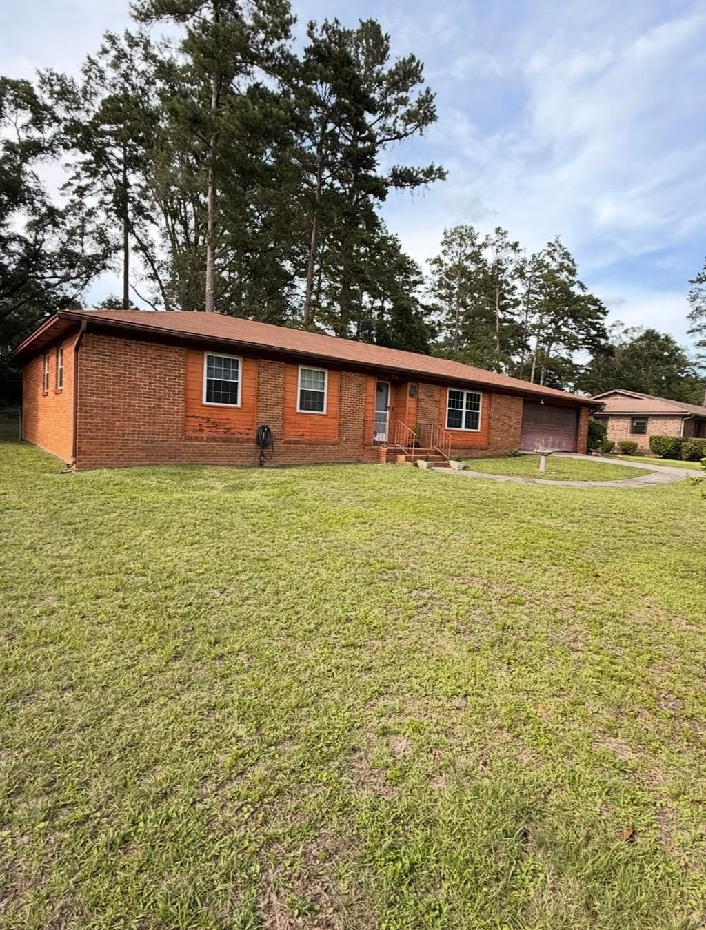 Photo of 310 Sweetbriar Drive, Tallahassee, FL 32312 (MLS # 401221)