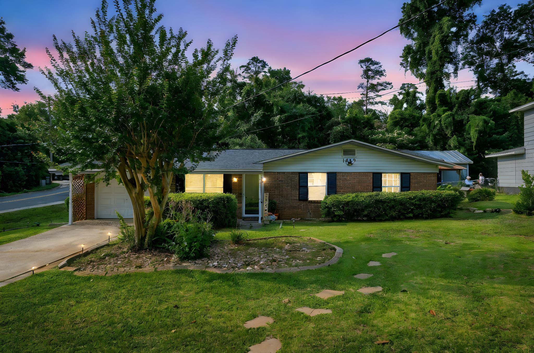 1809 Quince Drive
