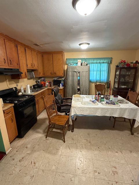 Tiny photo for 670 Poplar Street, Monticello, FL 32344 (MLS # 399392)