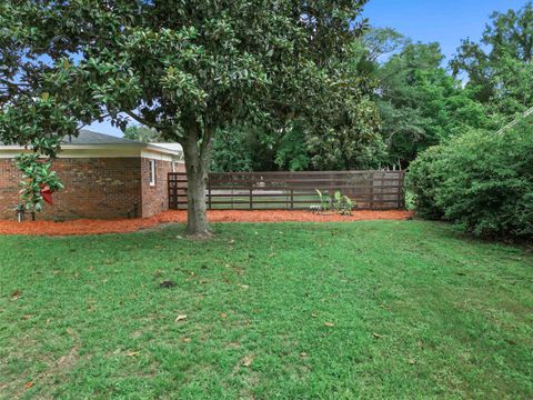 Tiny photo for 2025 Shady Oaks Drive, Tallahassee, FL 32303 (MLS # 387679)