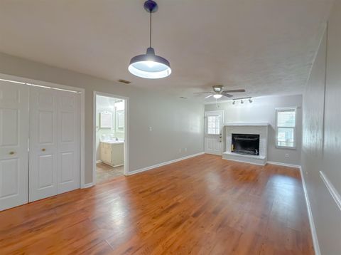 Tiny photo for 216 Dixie Drive #D-3, Tallahassee, FL 32304 (MLS # 401029)