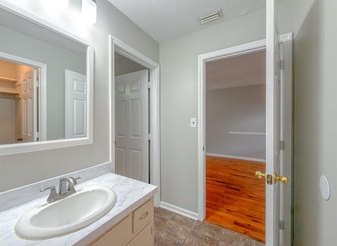 Tiny photo for 216 Dixie Drive #D-3, Tallahassee, FL 32304 (MLS # 401029)