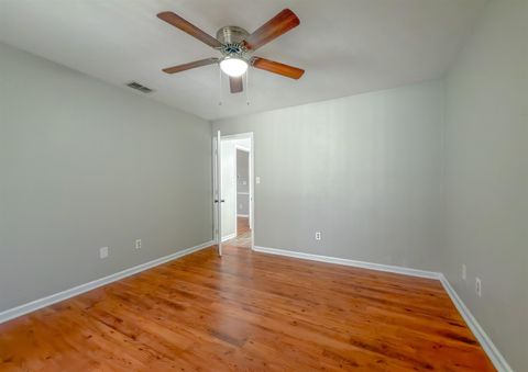 Tiny photo for 216 Dixie Drive #D-3, Tallahassee, FL 32304 (MLS # 401029)