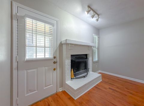 Tiny photo for 216 Dixie Drive #D-3, Tallahassee, FL 32304 (MLS # 401029)