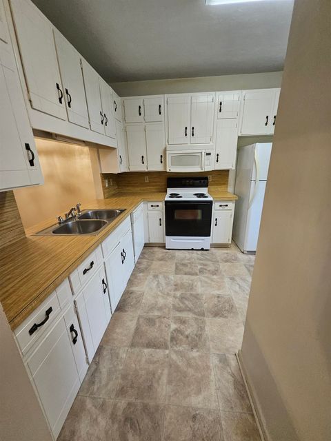 Tiny photo for 463 E Van Buren Street, Tallahassee, FL 32301 (MLS # 393727)