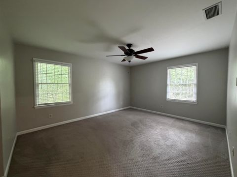 Tiny photo for 2832 S Shamrock Street, Tallahassee, FL 32309 (MLS # 400458)