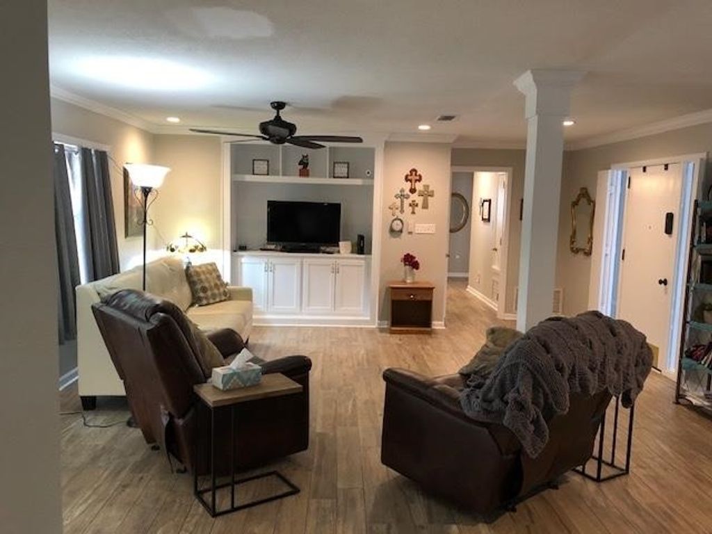 Photo of 2832 S Shamrock Street, Tallahassee, FL 32309 (MLS # 400458)