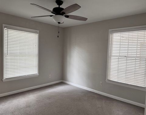 Tiny photo for 2832 S Shamrock Street, Tallahassee, FL 32309 (MLS # 400458)