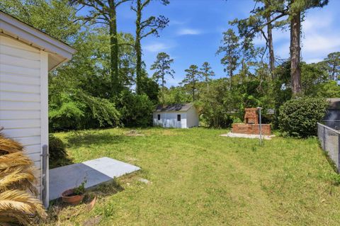 Tiny photo for 412 Georgetown Drive, Tallahassee, FL 32305 (MLS # 398824)