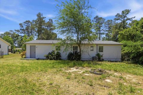 Tiny photo for 412 Georgetown Drive, Tallahassee, FL 32305 (MLS # 398824)